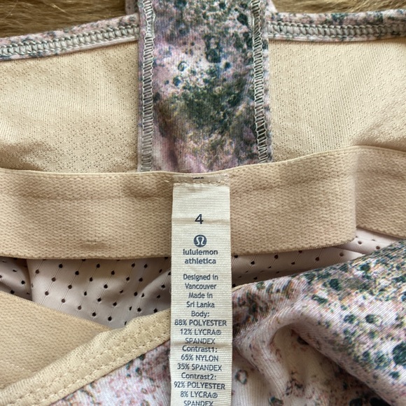 Lululemon workout athletic tank with built in bra - Picture 4 of 5